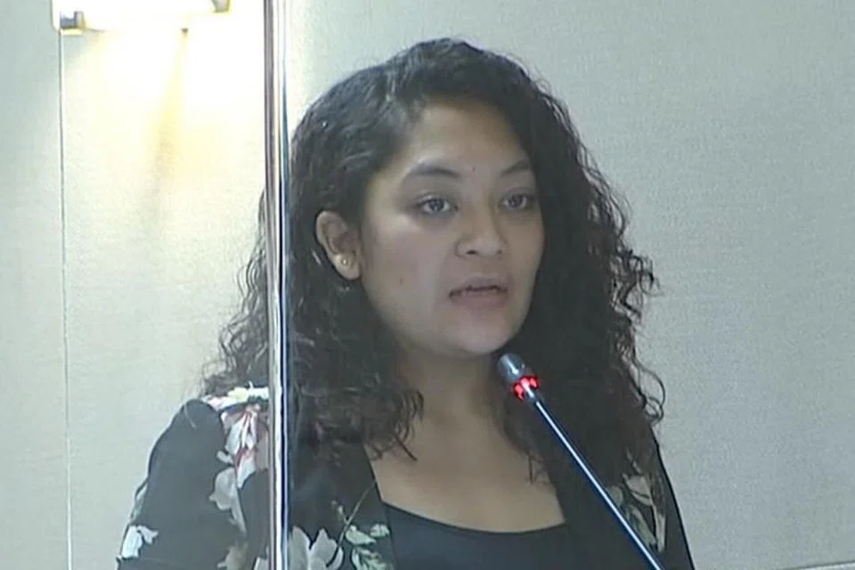 Cik Raeesah Khan (GRC Sengkang).