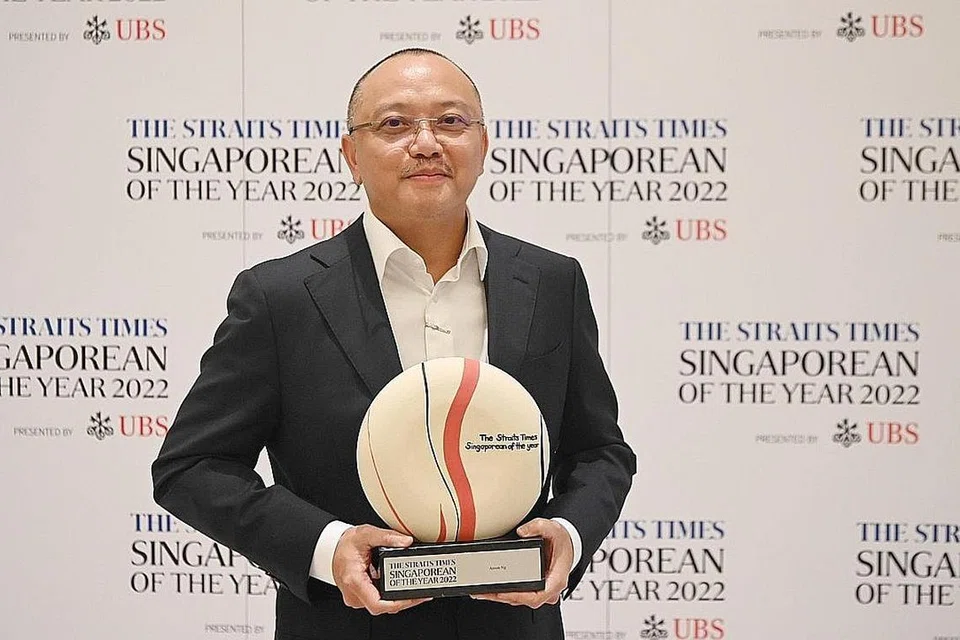 TERIMA PENGIKTIRAFAN: Encik Anson Ng merupakan salah satu daripada lapan finalis Anugerah Tokoh Singapura Tahun 2022 The Straits Times (ST). - Foto ST
