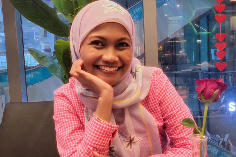 Siti Hajar Abdul Gani menghargai kasih sayang dan pengorbanan ibu kandung, ibu angkat dan ibu mentuanya yang tiada tolok bandingnya.