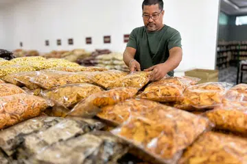 kerepek, larkin, raya, warga s’pura, kerepek kasawari, fato lizan abdul rahman