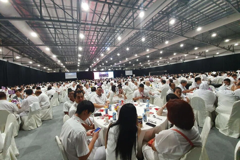 KONVENSYEN PAP: Sekitar 2,500 aktivis berkumpul di Singapore Expo bagi majlis Konvensyen dan Anugerah PAP yang juga diadakan sempena ulang tahun ke-65 PAP (PAP65) pada 10 November.