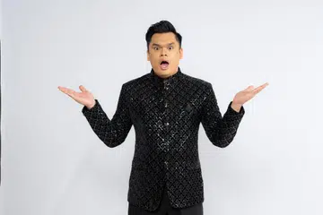 Pementasan ‘My Name is (Not) Khan’, yang dijayakan Hafidz Abdul Rahman, merupakan monolog yang mengisahkan tentang jejaka bernama Harith, yang sangat kemaruk dengan filem dan lagu Hindustan.