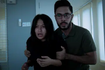 ‘RAHSIA’ JAYA: Filem seram Rahsia yang dihasilkan semula selepas 36 tahun mencapai kutipan ‘box-ofifice’ sebanyak  RM4.3 juta ($1.25 juta) dalam tempoh tayangan 11 hari kerana lakonan berkesan Nabila Huda dan Fikry Ibrahim.