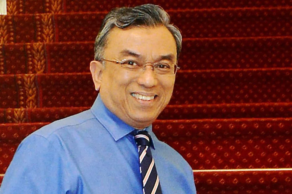 - Ketua Pegawai Eksekutif (CEO) Barakah Capital Planners, Encik Suhaimi Salleh.