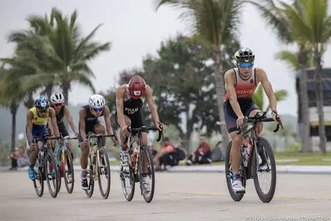 Sukan Sea, triatlon, Arif Ahmad Ibrahim