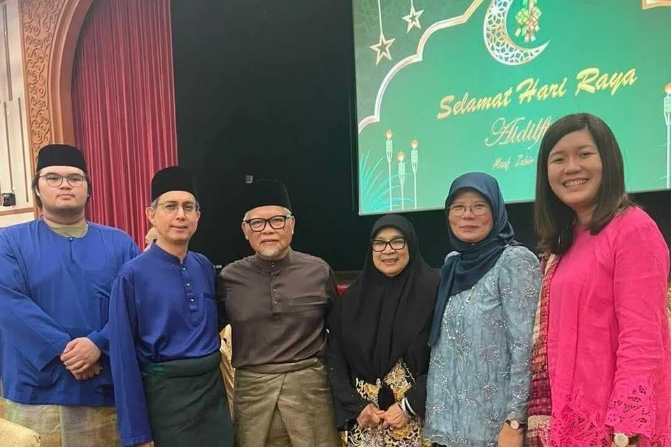 Singapura, Brunei, hubungan Hari Raya