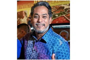 ENCIK KHAIRY JAMALUDDIN. - Foto fail