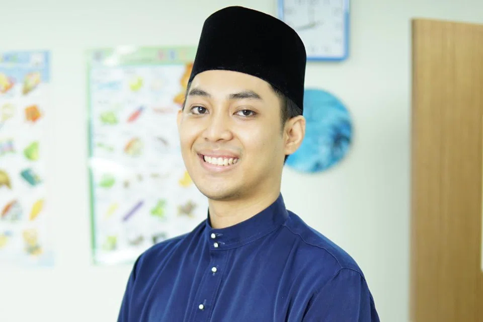 Ustaz Md Nasir Abdul Rahim, Pegawai Dakwah, Jabatan Pendidikan Islam dan Dakwah, Masjid An-Nur. 