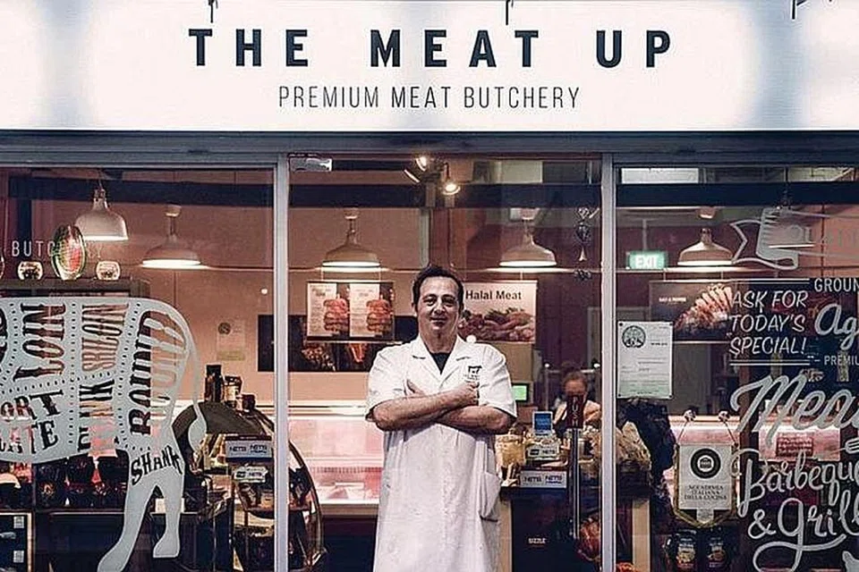 NIAGA KIAN RANCAK: Gerai daging premium, The Meat Up, mendapat sambutan menggalakkan sejak mendapat maklum balas positif di kalangan pelanggannya. - Foto THE MEAT UP