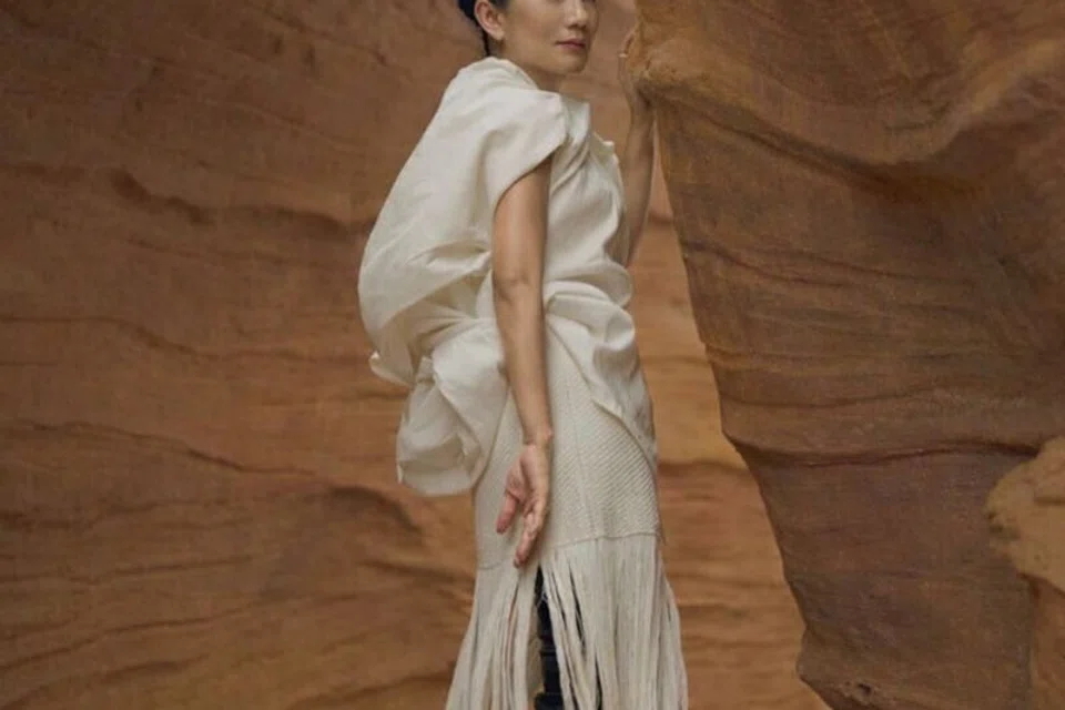 Sepanjang 40 tahun bergelar penghibur, Datuk Sheila Majid, sering fokus pada menjana kerja seni yang dapat menjadi penawar dan membawa manfaat buat pendengar bagi memastikan muzik itu menyatukan hati dan jiwa yang ingin tenang.