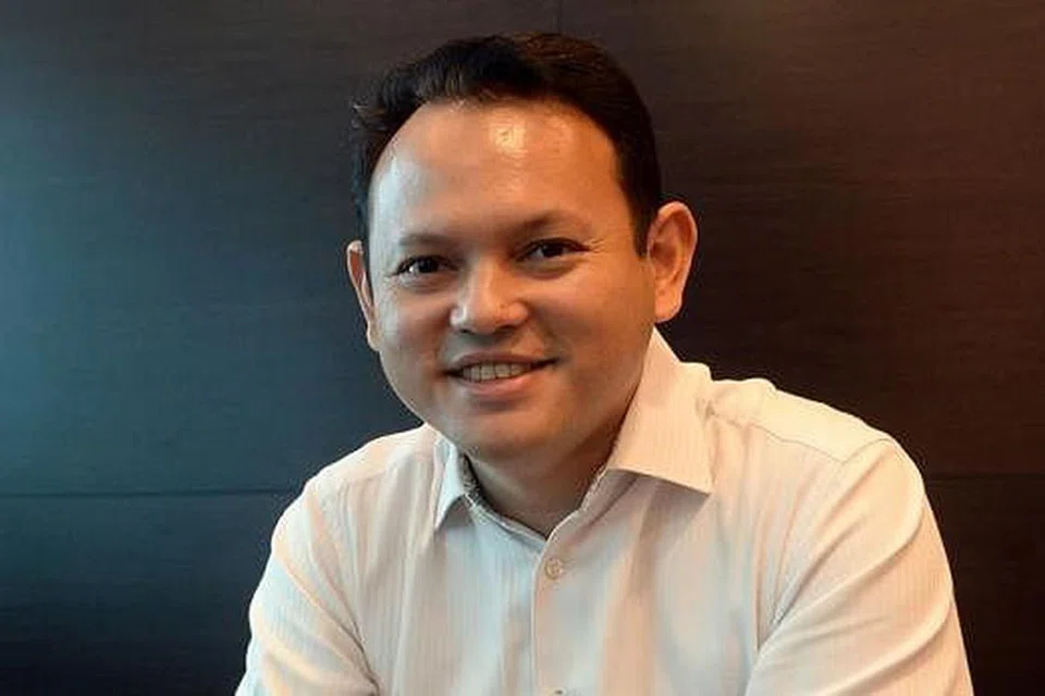 ENCIK ZAQY MOHAMAD: Berharap membawa bahasa Melayu ke taraf lebih tinggi.
