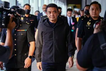 Panglima, tentera, rasuah