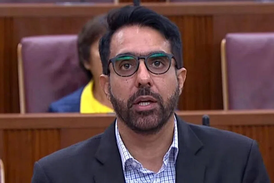 Encik Pritam Singh (GRC Aljunied).