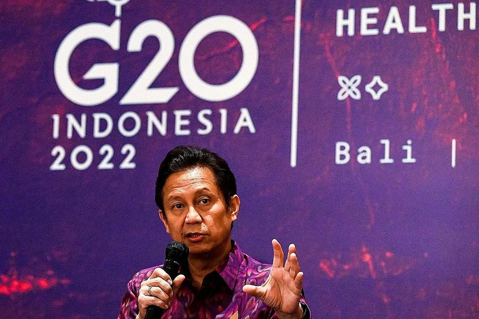 BENTUK DANA: Menteri Kesihatan Indonesia, Encik Budi Gunadi Sadikin, berkata pertemuan dengan pemimpin kesihatan telah membolehkan penubuhan dana pandemik. - Foto AFP