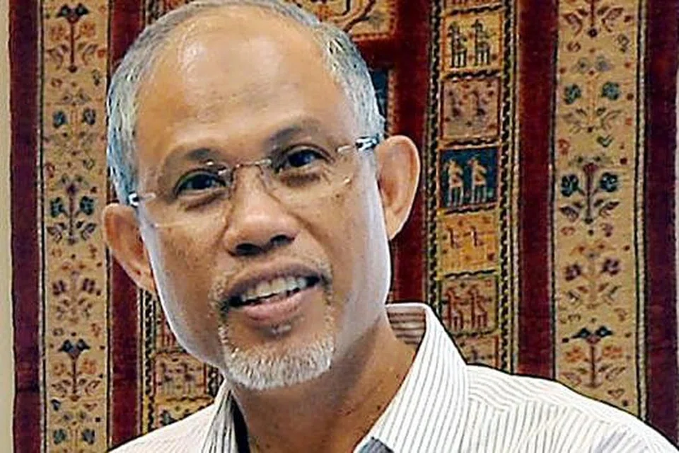 ENCIK MASAGOS ZULKIFLI: Beliau memberitahu Parlimen bahawa hanya dua daripada enam syarikat terbabit telah menjawab notis NEA.