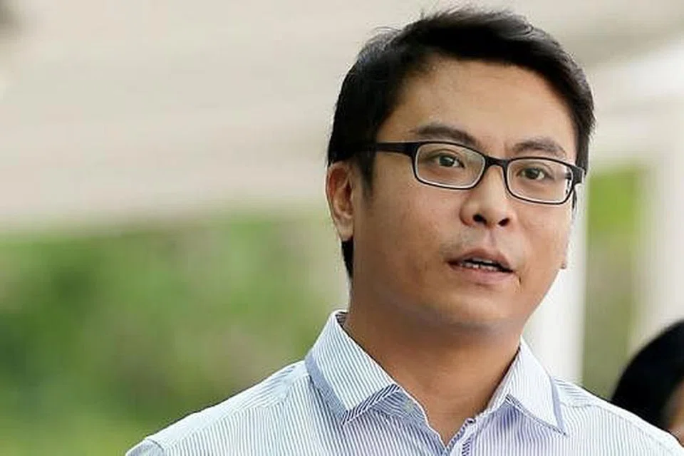 DIJATUHI HUKUMAN: Toh Cheng Yang didapati memandu dalam keadaan mabuk setelah memakanl ubat secara berlebihan. - Foto THE STRAITS TIMES