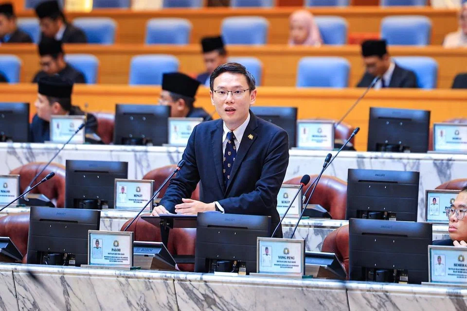 Pengerusi Jawatankuasa Pelaburan, Perdagangan, Hal Ehwal Pengguna dan Sumber Manusia Johor, Encik Lee Ting Han.