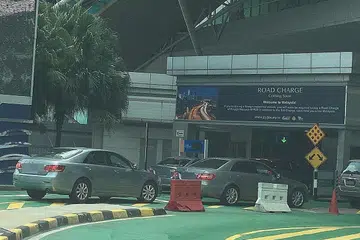 Kompleks Kastam, Imigresen dan Kuarantin (CIQ) Bangunan Sultan Iskandar, Johor.