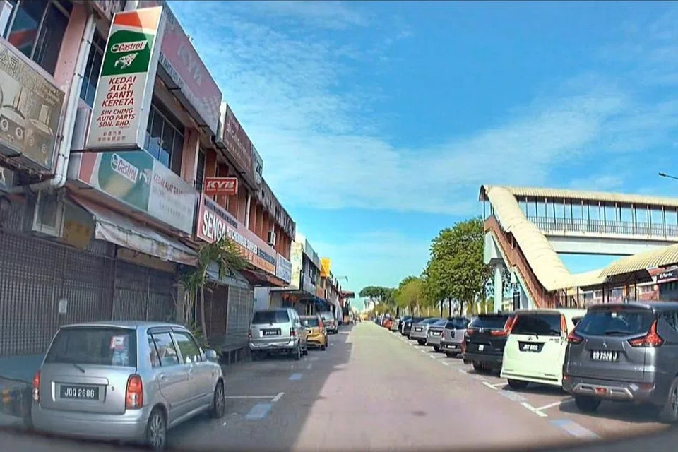 Malaysia, Johor, tempat letak kenderaan awam, Skudai