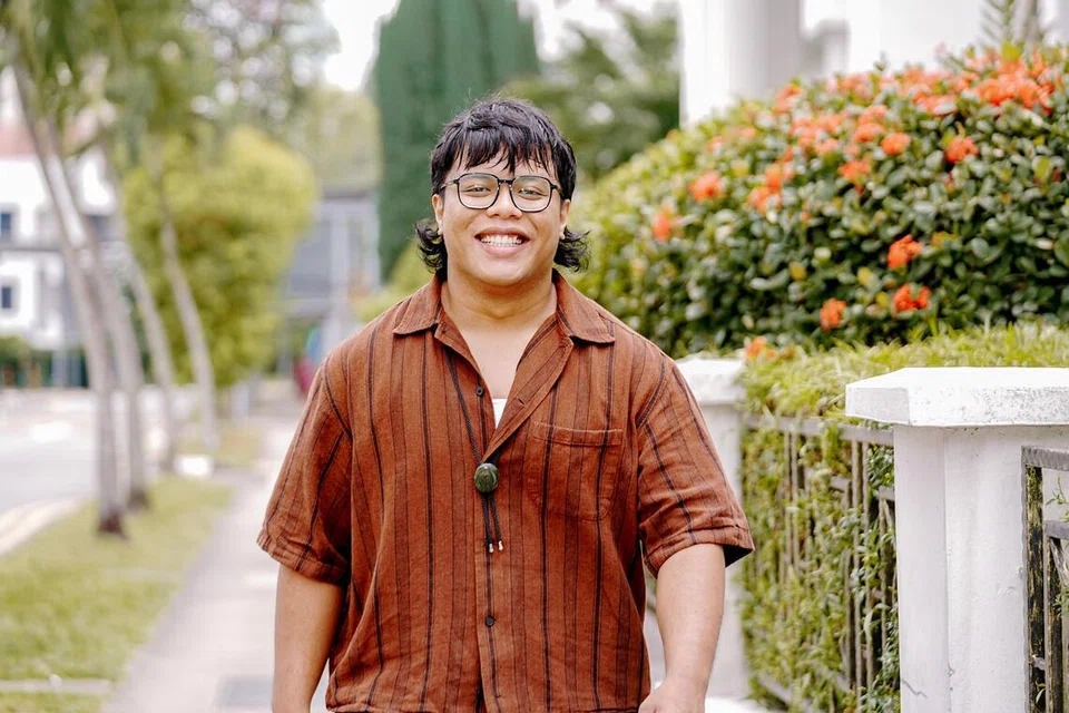 BAKAL KE CAMBRIDGE: Encik Muhamad Mamfizam Ismail bakal melanjutkan pengajian Sarjana Falsafah (MPhil) dalam Sejarah Dunia di Universiti Cambridge.