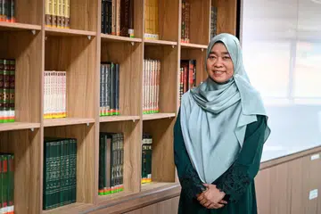 BERKAT PERMINTAAN IBU: Langkah Cik Maisarah Kasim sebagai pendidik di madrasah bermula hasil permintaan arwah ibunya, Allahyarhamha Hajah Aminah Amat.