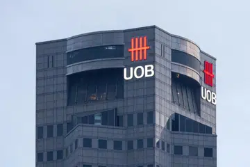 UOB, keuntungan, rugi, suku kedua 