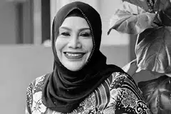 PEMERGIAN BIDUANITA YANG BAIK HATI: Rohana Jalil yang terkenal melalui lagu ‘Rayuanku’ meninggal dunia setelah dua bulan dirawat di hospital kerana kebocoran usus yang disusuli dengan jangkitan kuman yang merebak ke organ penting seperti paru-paru dan ginjal.