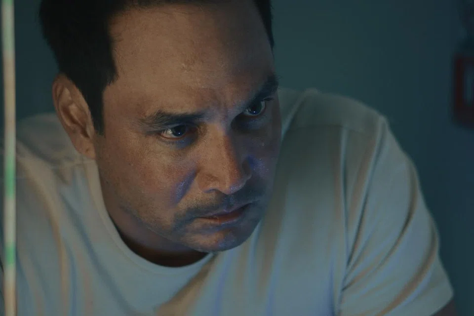 Datuk Hans Isaac, Korban