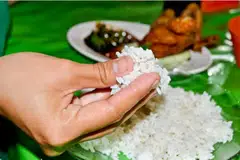 Makan yang menanti disuap.