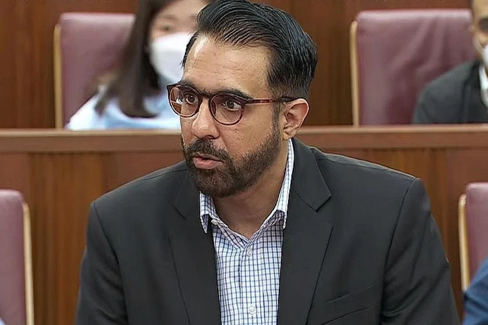 "Dengan harga flat jualan semula mencecah paras tertinggi hari ini dan dengan itu menaikkan harga pasaran tanah, meningkatkan saiz subsidi... akan kelihatan sebagai cara utama di mana harga BTO dapat dipastikan berpatutan. Apakah yang menghalang HDB daripada menerbitkan nilai dolar subsidi HDB untuk flat BTO baru?" - Encik Pritam Singh, Ketua Pembangkang (GRC Aljunied).