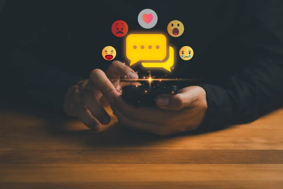 minyak, ron95, penduduk tetap Singapura,  Long Sa Kow, media sosial