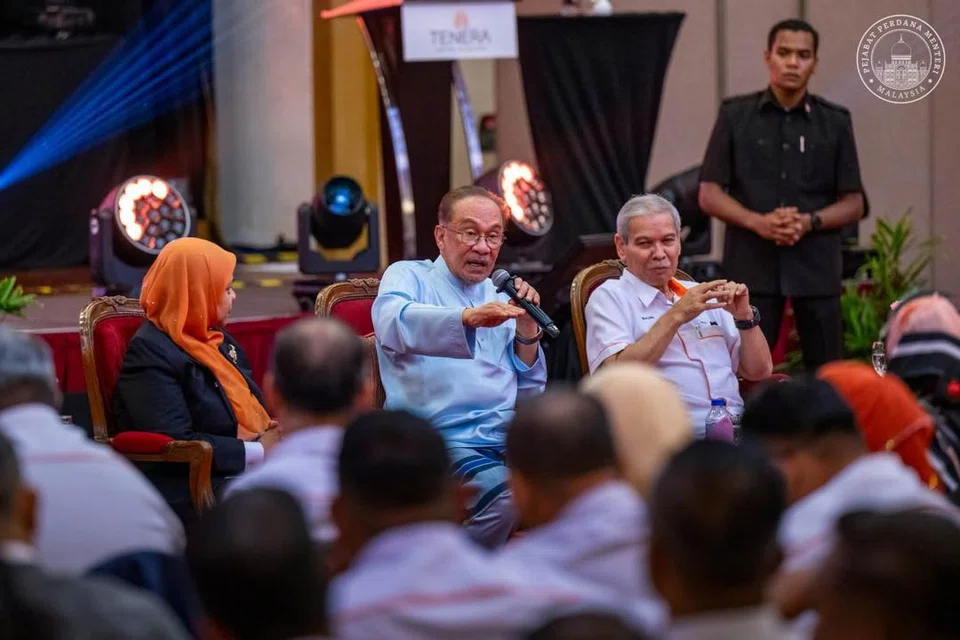 Anwar, Prabowo, isu kerugian Felda