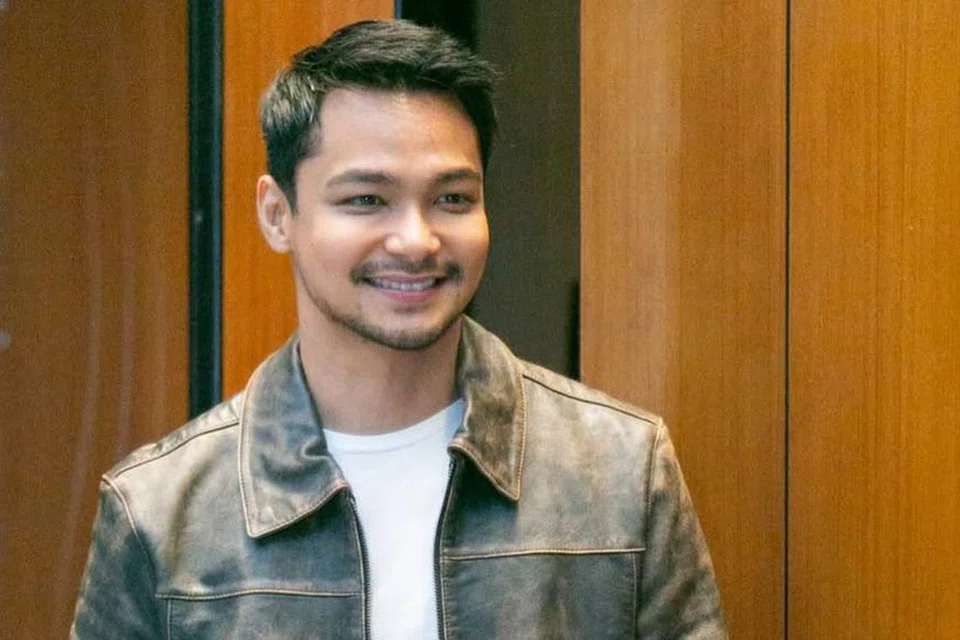 Syafiq Kyle, bersyukur dipilih menerima Anugerah FPA Asia Pacific Rising Star sempena Festival Filem Asia Pasifik (APFF) ke-62, hasil prestasi cemerlangnya dalam industri perfileman Malaysia.