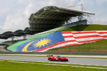 Kira-kira 200,000 penonton dijangka hadir bagi perlumbaan Grand Prix Bahrain Gulf Air yang berlangsung dari 2 hingga 4 Oktober di Litar Antarabangsa Sepang.