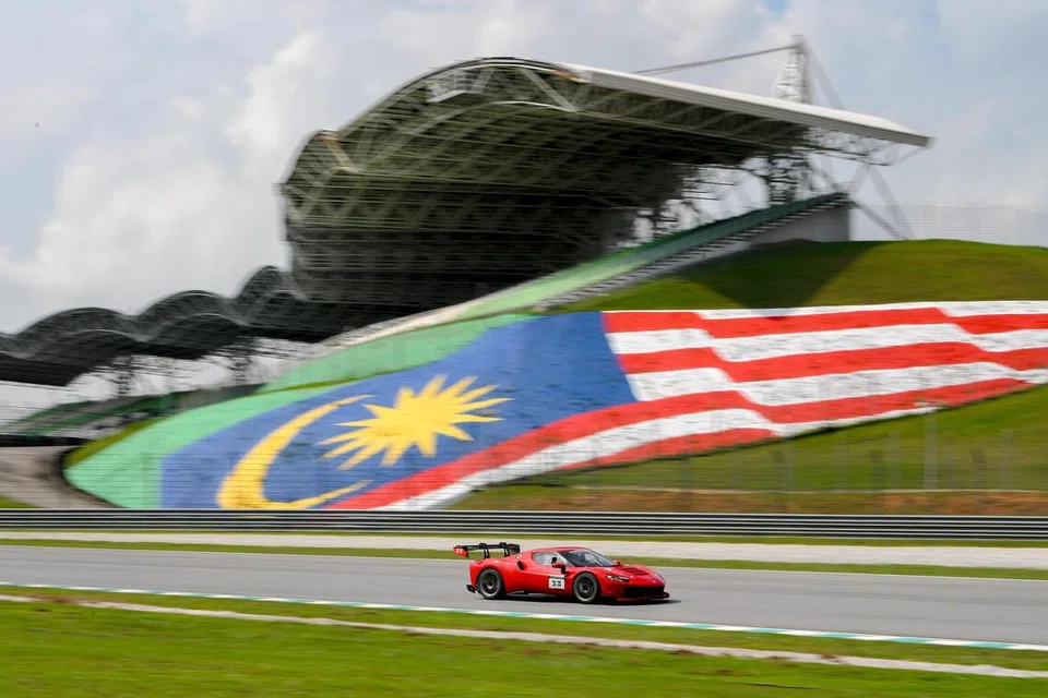 Kira-kira 200,000 penonton dijangka hadir bagi perlumbaan Grand Prix Bahrain Gulf Air yang berlangsung dari 2 hingga 4 Oktober di Litar Antarabangsa Sepang.