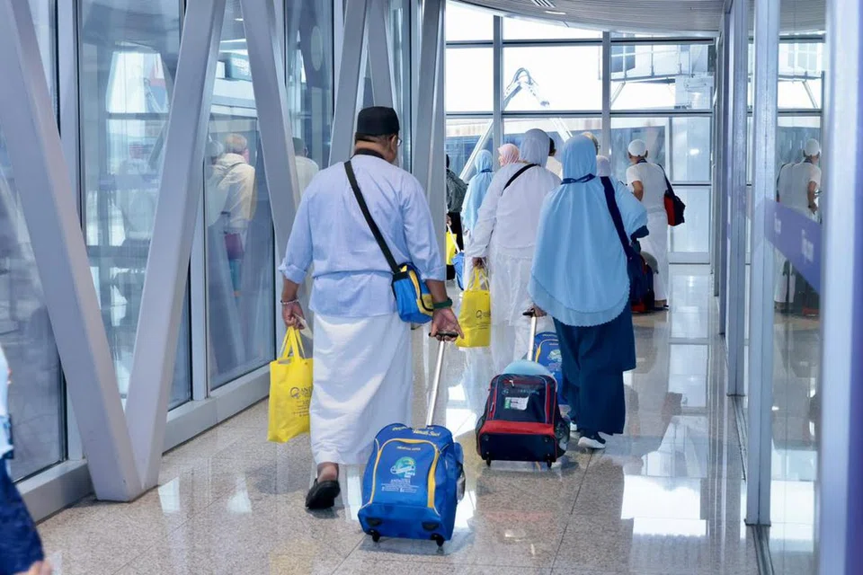Orang ramai perlu berhati-hati dengan sebarang tawaran yang menjanjikan peluang menunaikan haji di luar saluran rasmi.