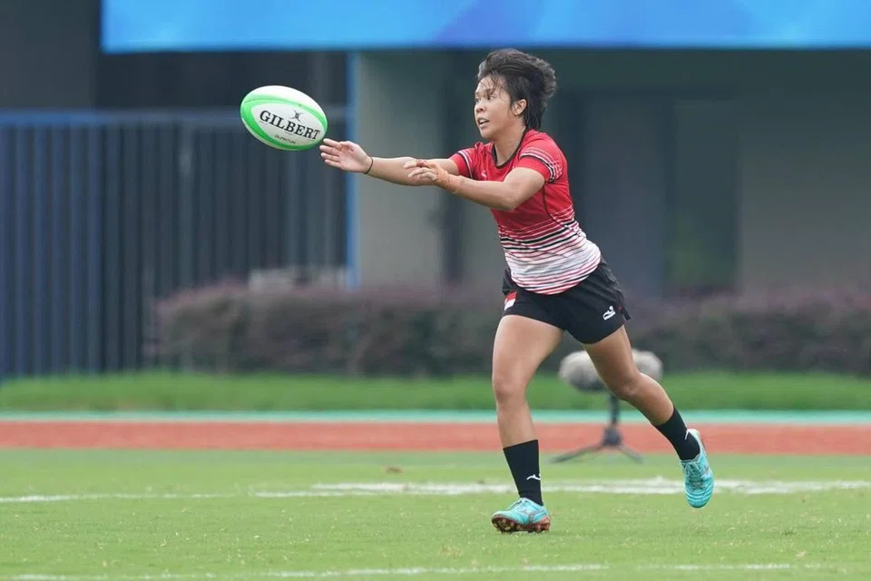 BAKAT MENYERLAH: Liyana dipilih mewakili negara di Sukan Asia Hangzhou, kejohanan Tujuh Sepasukan Ragbi Asia (ARSS) dan Tujuh Sepasukan Asia Tenggara pada 2023.