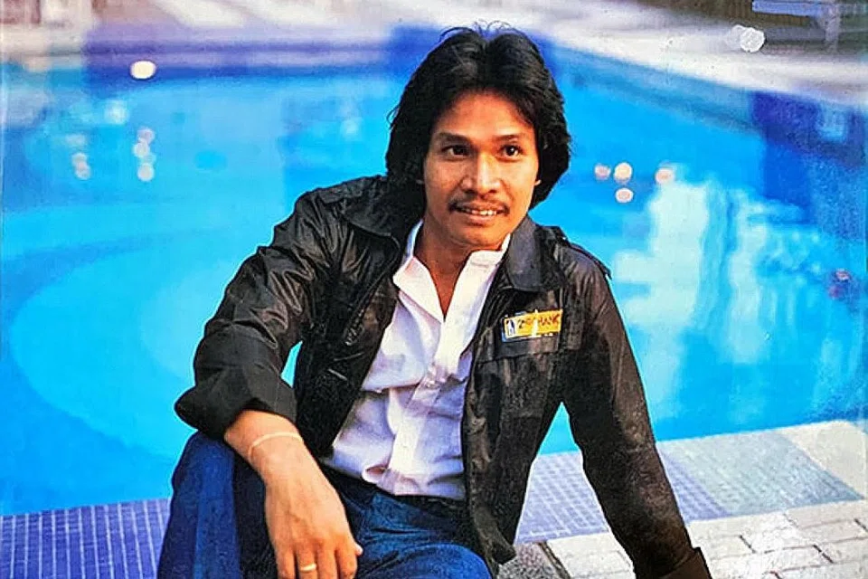 LAGU KEHIDUPAN: J. Mizan terkenal dengan lagu mengenai perjalanan hidup seperti 'Tiada Jalan Kembali' dan 'Senandung Hidup'. - Foto J.MIZAN DISCOGRAPHY