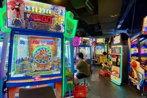 Pusat hiburan seperti arked dan pesta ria (funfair) tidak lagi dibenarkan untuk menawarkan hadiah yang bernilai lebih dari $100.