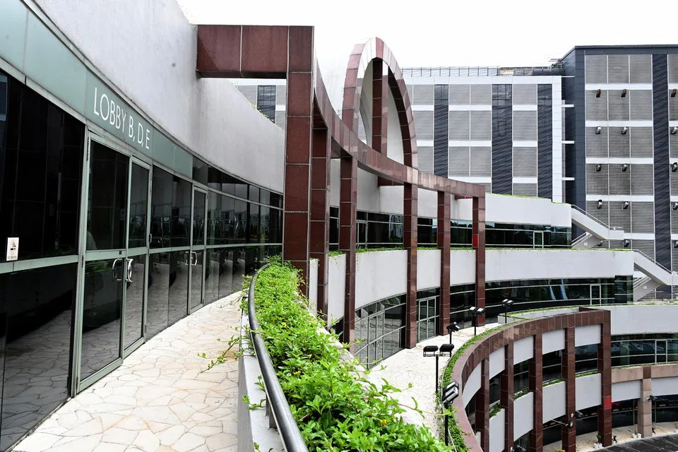Taman Perniagaan Antarabangsa (IBP) menjadi tempat baru bagi pusat 7oaks yang mula beroperasi di situ sejak 23 Disember 2024. 