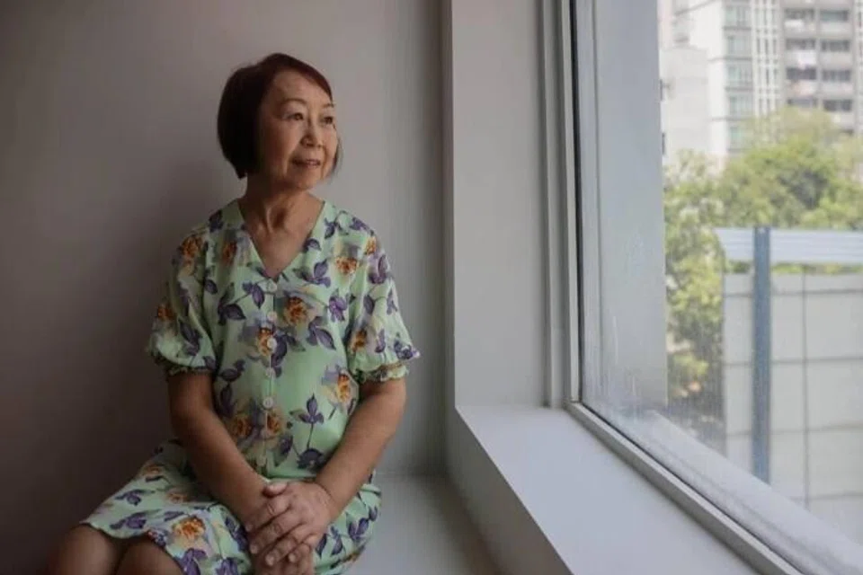 Bagi Cik Florence Auyeong yang berusia 68 tahun dan menghidap penyakit buah pinggang kronik, dialisis peritoneal (PD) merupakan pilihan rawatan yang diutamakan. 