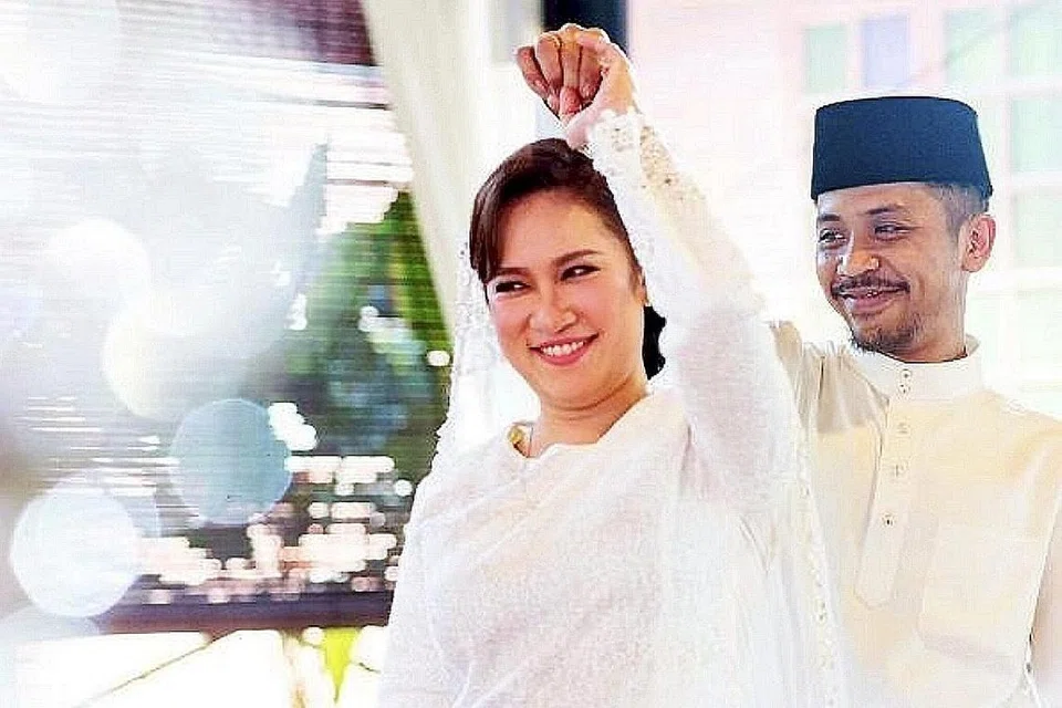 BERJALAN LANCAR: Majlis persandingan Hazama dan Genervie Kam berjalan lancar walaupun hanya seminggu membuat persiapan. - Foto MSTAR ONLINE