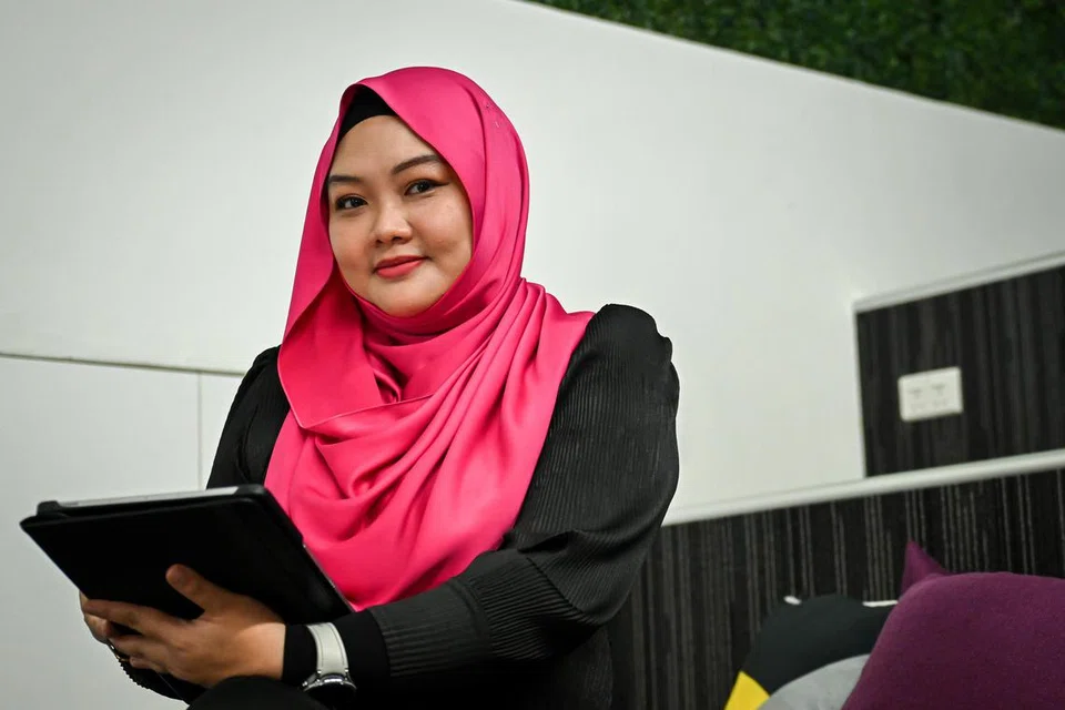 BERSEMANGAT: Cik Siti Suhailah Madi, salah seorang pengasas Empowered Women Network SG (EWN). 