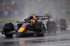 Pemandu Red Bull, Sergio Perez, dikenakan penalti tiga petak untuk perlumbaan seterusnya di GP Sepanyol. 