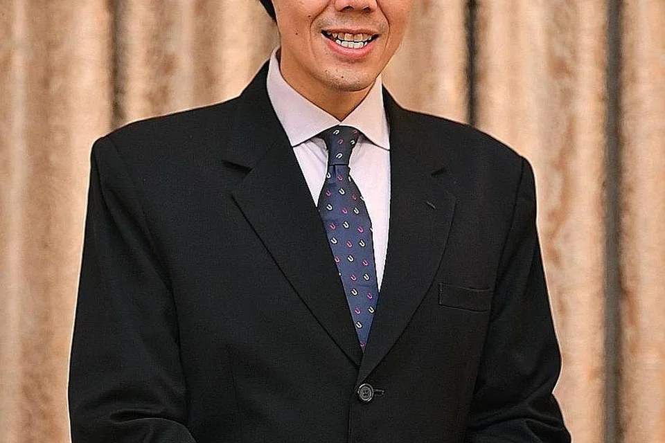 Dr Walter Theseira