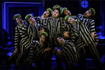Pernah mendapat pencalonan Tony Award sebanyak lapan kali, Beetlejuice The Musical, yang sepatutnya dipentaskan di Singapura, dibatalkan secara mengejut. 