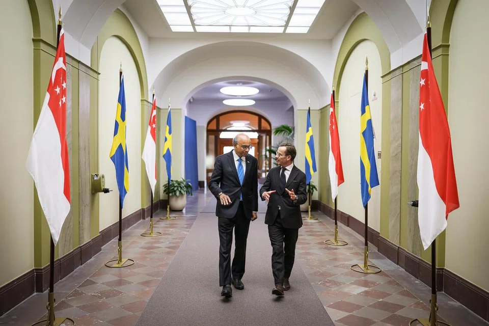 Presiden Tharman Shanmugaratnam bertemu Perdana Menteri Sweden, Encik Ulf Kristersson, di Stockholm sempena lawatan negara Tuan Presiden ke Sweden selama lima hari.