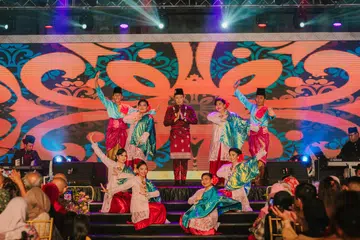 Hady Mirza antara artis yang diundang untuk membuat persembahan pada acara, Penyalaan Lampu Hari Raya Geylang Serai 2024, di Wisma Geylang Serai pada 8 Mac.