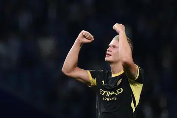 Penyerang Manchester City, Erling Haaland, meraikan kemenangan pasukannya ke atas Porto, selepas aksi Liga Juara-Juara di Stadium do Dragao, Porto, Portugal, pada 8 September.