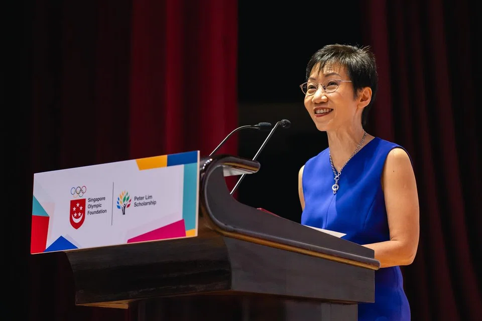 Menteri Kemampanan dan Sekitaran, Cik Grace Fu, yang juga merupakan Presiden Majlis Olimpik Kebangsaan Singapura (SNOC) menekankan bahawa Biasiswa Yayasan Olimpik Singapura (SOF)-Peter Lim merupakan “batu loncatan untuk lebih banyak peluang” bagi atlet pelajar.